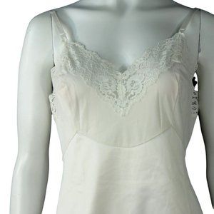 Vintage 70s Full Length Dress Slip S Beige Nylon Floral Lace Pin Up Glam USA